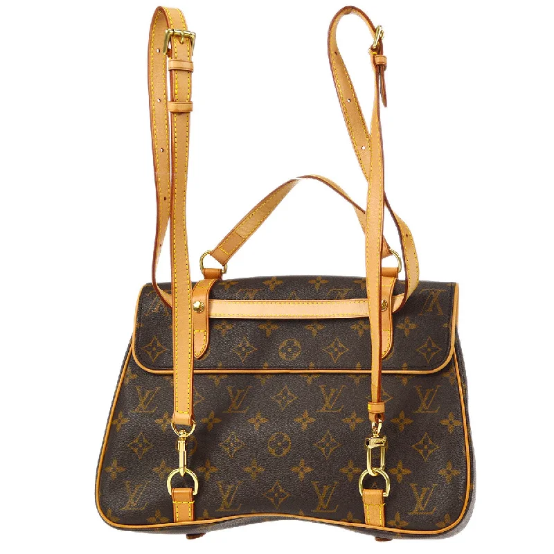 Ladies Louis Vuitton Capucines bags with gold - toned hardwareLOUIS VUITTON 2005 MARELLE SAC A DOS M51158