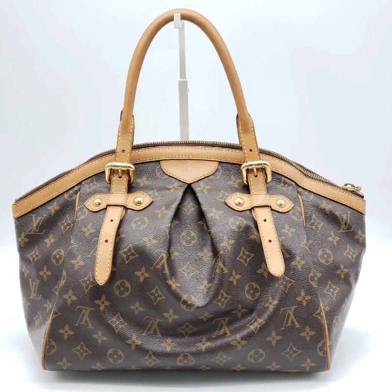 Ladies Louis Vuitton handbags with a detachable coin purse insideLouis Vuitton Monogram Tivoli GM Shoulder Bag