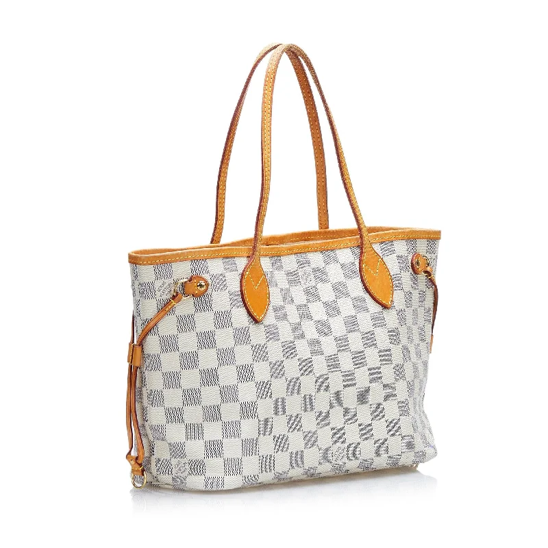 Louis Vuitton Speedy bags in monogram canvas for a classic lookLouis Vuitton Damier Azur Neverfull PM (37912)