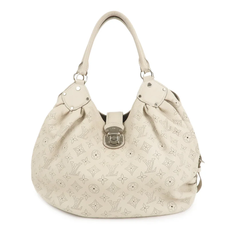 Ladies Louis Vuitton handbags with a detachable coin purse insideLouis Vuitton Monogram Mahina XL Shoulder Bag Blanc M93059