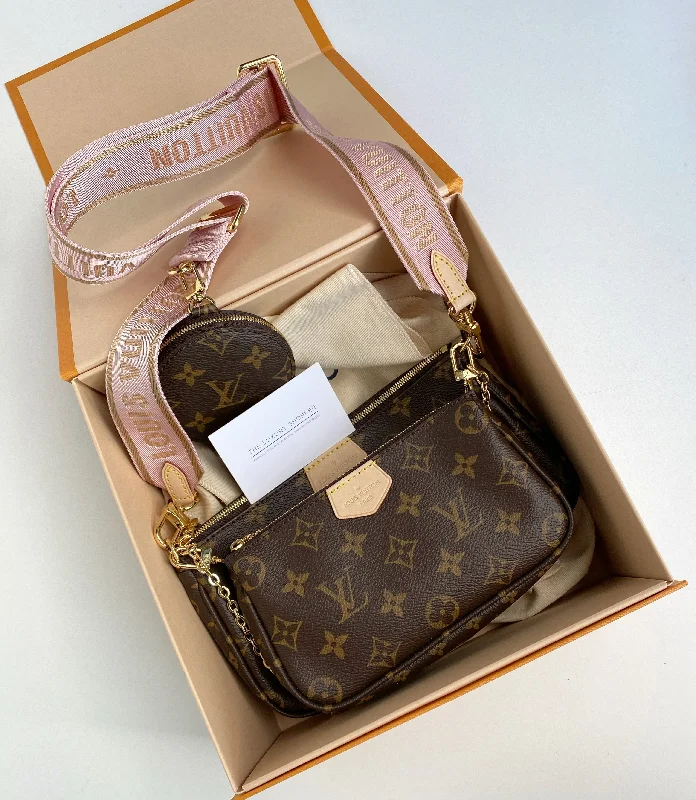 Ladies Louis Vuitton handbags with a detachable coin purse insideLouis Vuitton Multi Pochette Accessoires Rose