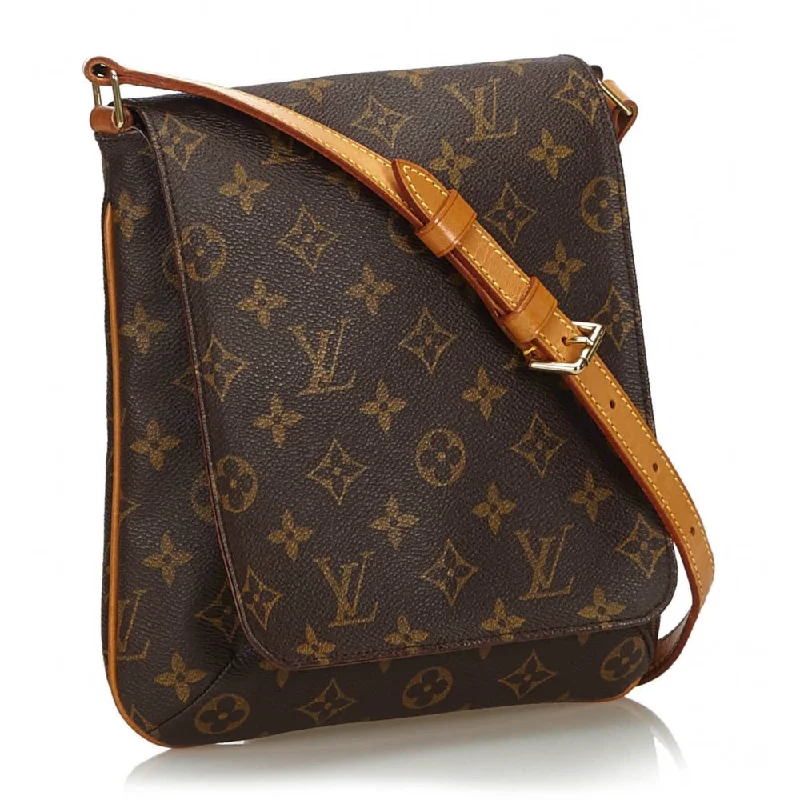 Ladies Louis Vuitton shoulder bags with a magnetic - closure flap for easeLouis Vuitton Monogram Musette Salsa Bag