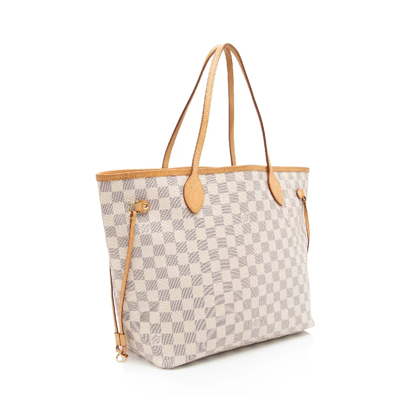 Ladies Louis Vuitton Capucines bags with gold - toned hardwareLouis Vuitton Damier Azur Neverfull MM Tote (Z6C9Qi)