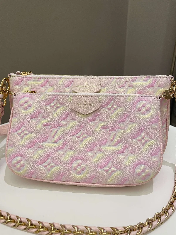 Louis Vuitton handbags with a beaded trim for a touch of glamourLouis Vuitton Multi Pochette Accesorries Stardust Pink