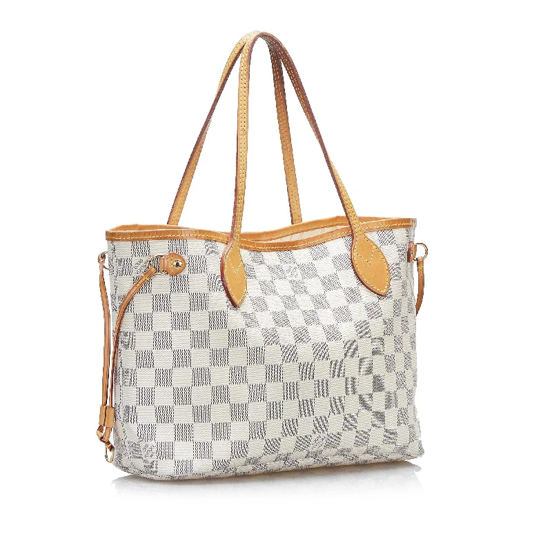 Louis Vuitton tote bags with a spacious interior and multiple pocketsLouis Vuitton Damier Azur Neverfull PM (DkpcQA)