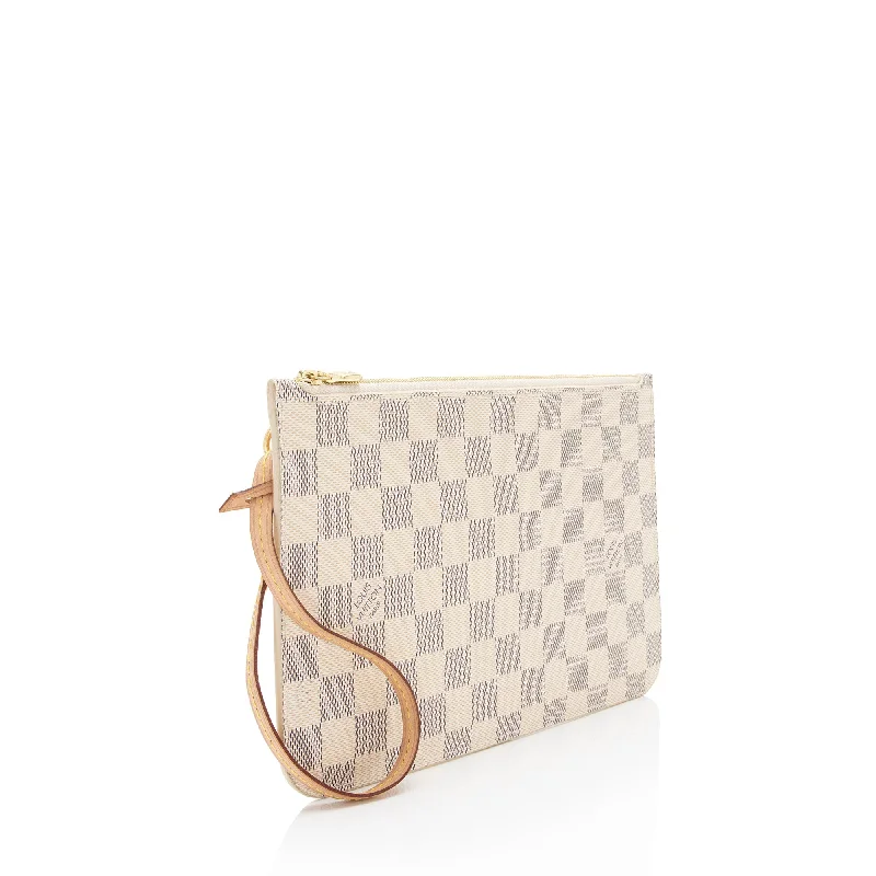 Louis Vuitton bags with a snap - button closure and a decorative charm for styleLouis Vuitton Damier Azur Neverfull GM Pochette (ToEa6z)