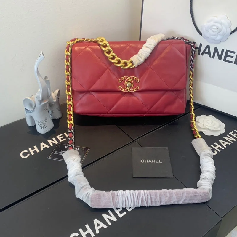 Chanel Chain Strap Handbag for Everyday UseChanel -Bags - CHL Bags - 319