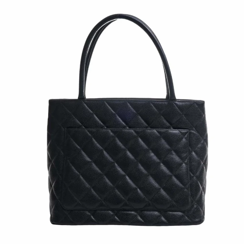 Chanel Classic Flap Bag for Evening PartyCHANEL Caviar Skin Coco Mark Reprint Tote Bag Black Ladies