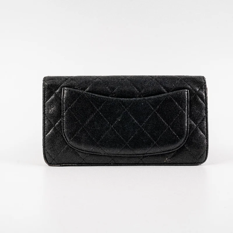 Chanel Black Handbag for Business MeetingsChanel Wallet Lambskin Black