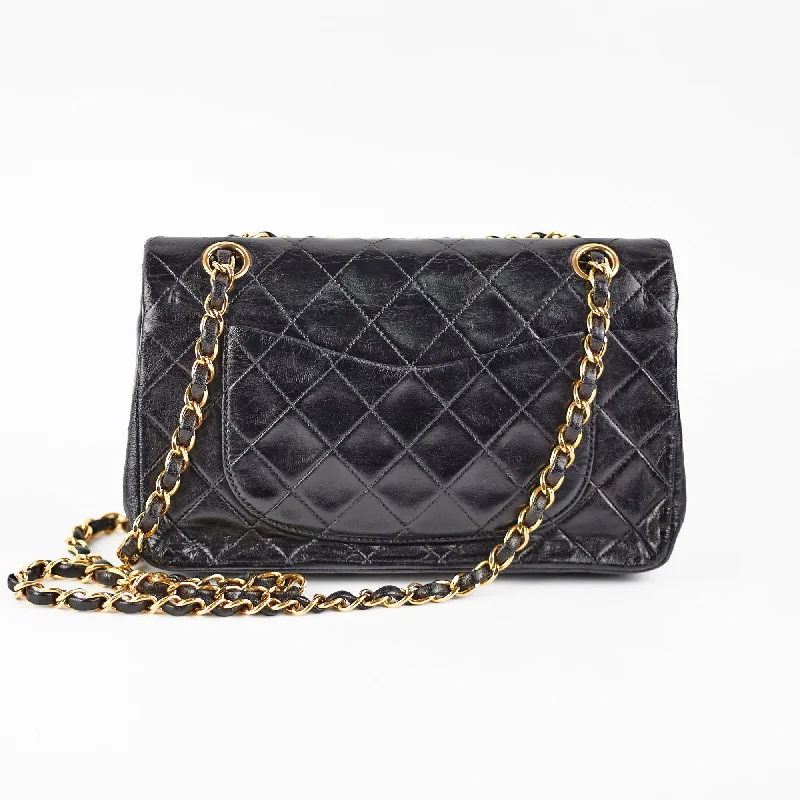 Chanel Lightweight Handbag for Daily ErrandsChanel Vintage Small Classic Flap Lambskin Black - Series 2