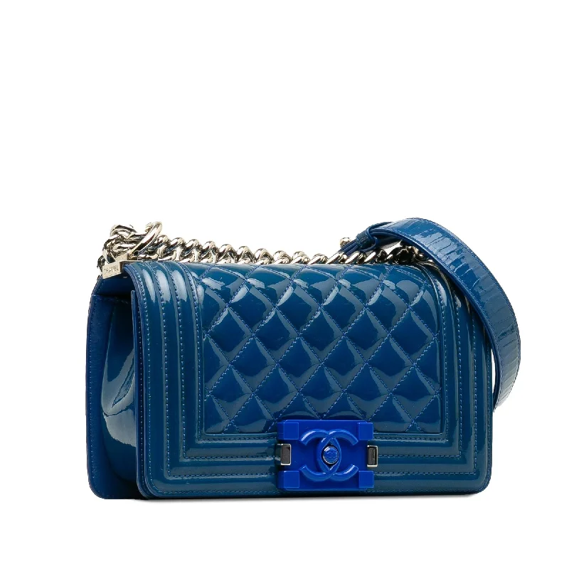 Chanel Limited Edition Handbag for CollectorsChanel Small Patent Boy Plexiglass Crossbody Bag (ajsK1x)