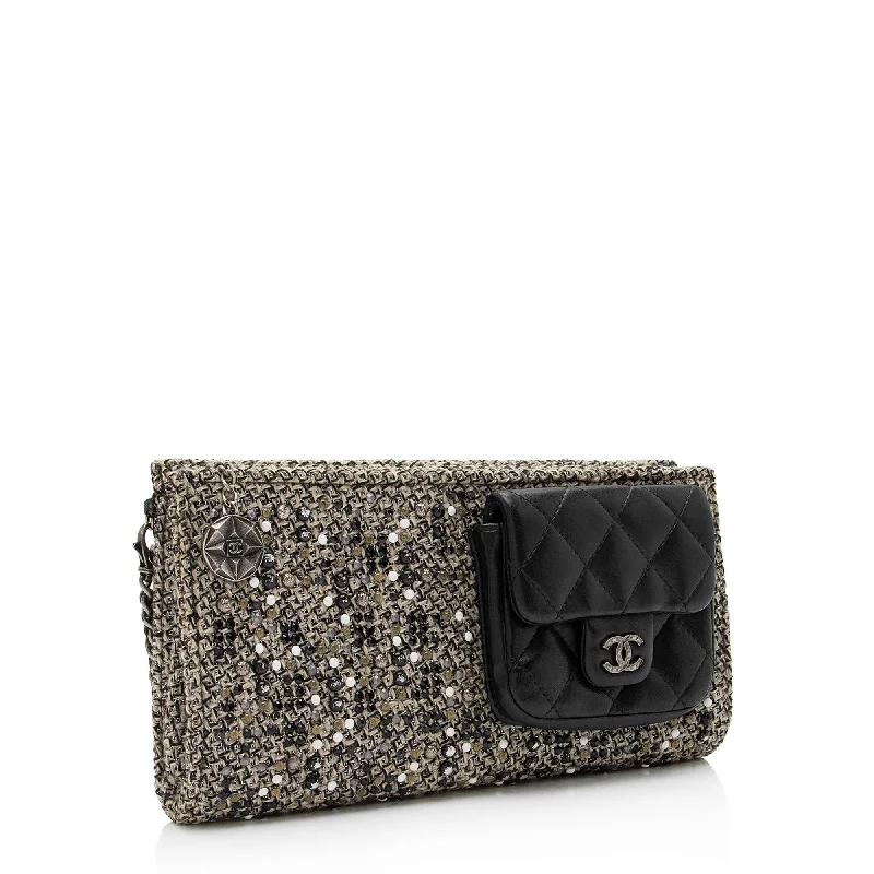 Chanel Colorful Handbag for Spring OutfitsChanel Tweed Lambskin CC Embellished Wrislet Clutch (1PtYF3)