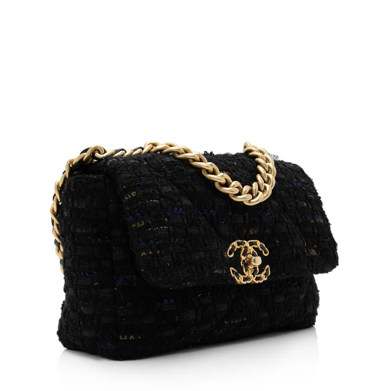 Chanel Vintage Inspired Handbag for Retro LoversChanel Tweed Ribbon 19 Medium Flap Shoulder Bag (xjNEFu)