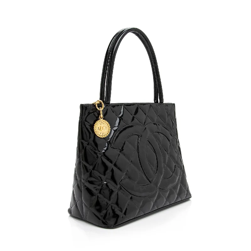 Chanel All - Match Handbag for Versatile StylingChanel Vintage Patent Leather Medallion Tote (vDFKr8)