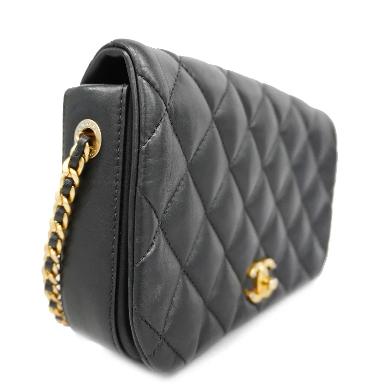 Chanel Quilted Leather Shoulder Bag for FashionistasCHANEL[3ca0444] Auth  Shoulder Bag Matelasse Chain Shoulder Lambskin Black Gold metal