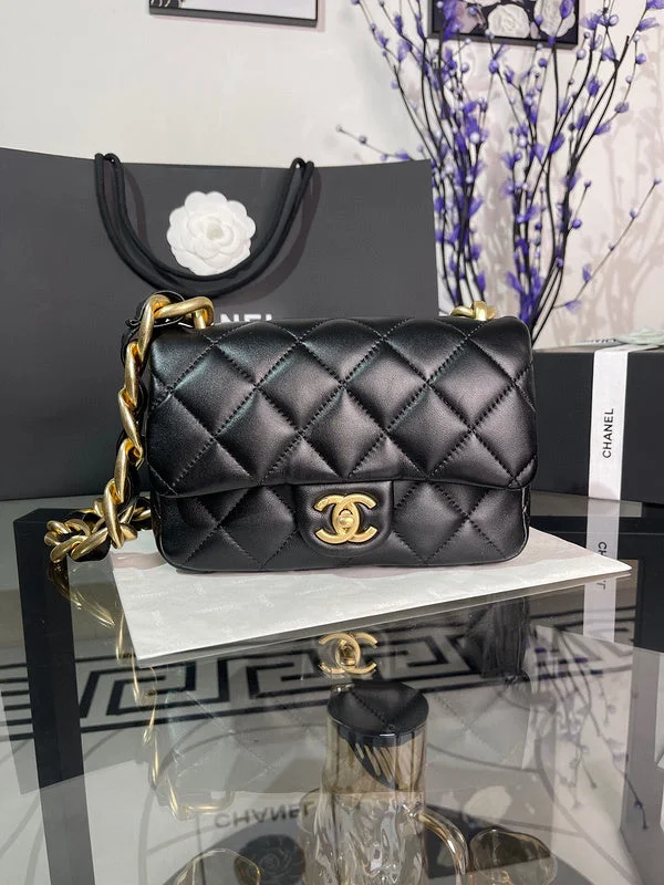 Chanel Lightweight Handbag for Daily ErrandsWF - Chanel Bags - 310