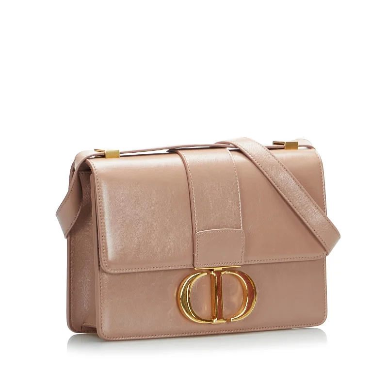 Christian Dior handbags with a snap - button closure and a decorative buckleDior 30 Montaigne Flap Bag (YPUSH8)