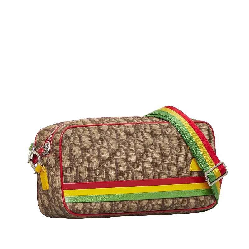 Contemporary Christian Dior handbags with a unique shapeDior Diorissimo Rasta Crossbody (FBAeik)