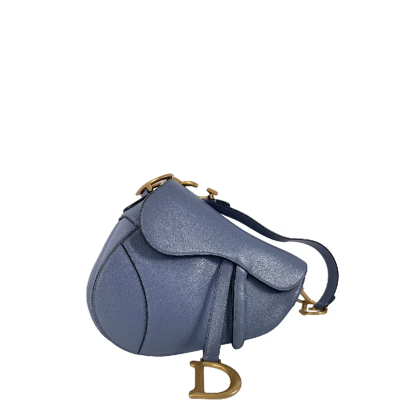 Christian Dior handbags with a removable shoulder strap for versatilityDIOR Medium Leather Saddle Bag