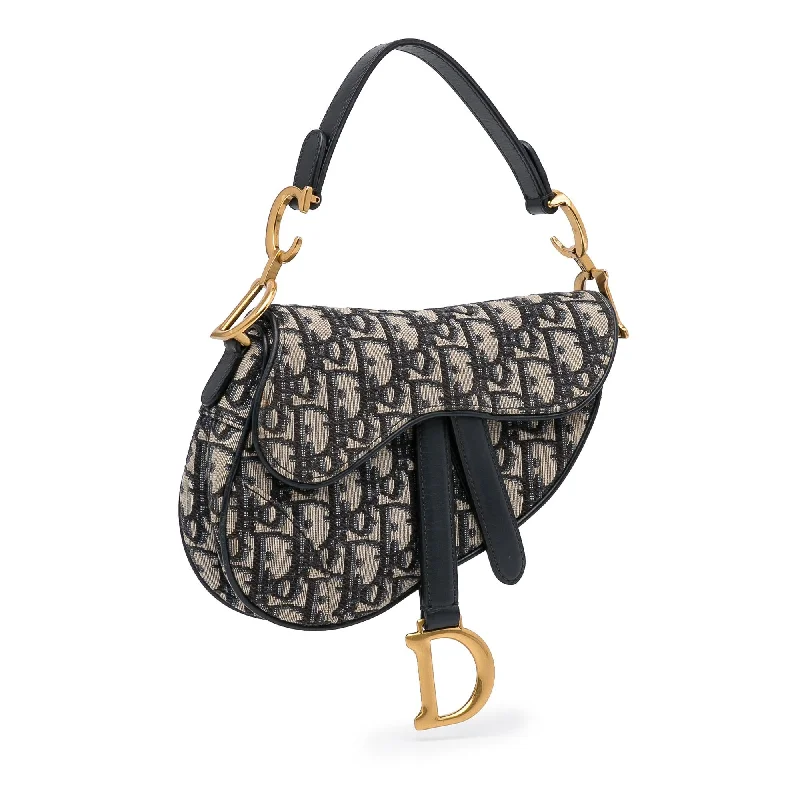 High - fashion Christian Dior bags with a geometric patternDior Mini Oblique Saddle (Ak2cx0)