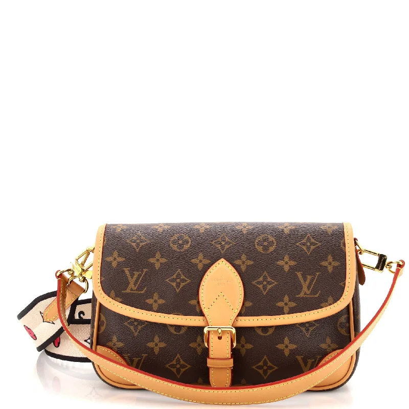 Christian Dior handbags with a detachable mirror for on - the - go touch - upsDiane NM Handbag Monogram Canvas