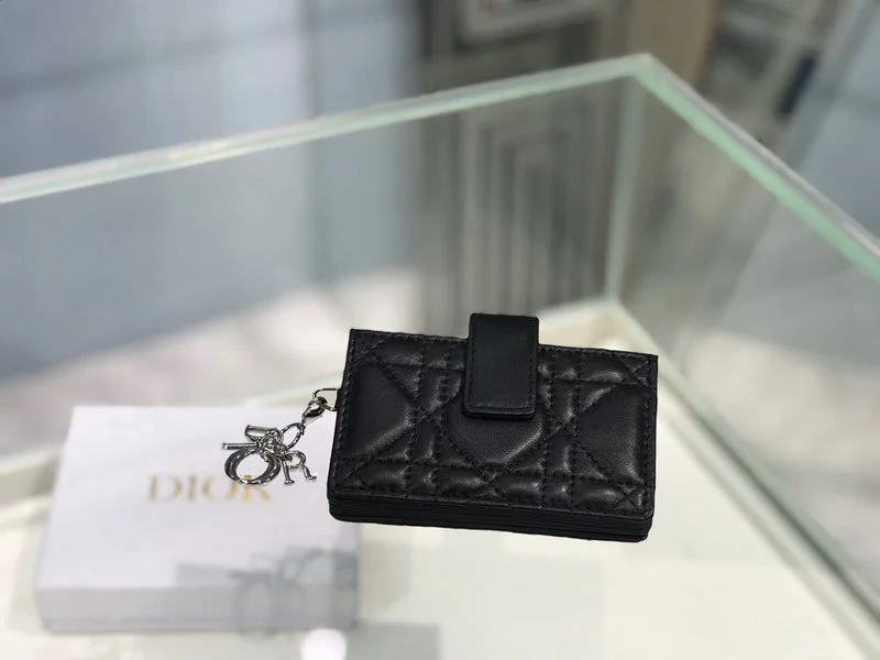 Luxury Christian Dior crossbody bags with a chain - link strapThe Arid Bag Shop --DIOR Bags 083